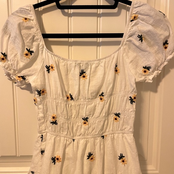 Embroidered Sunflower Dress - Picture 13 of 14